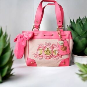 💕🔹️Juicy Couture🔹 Juicy Lovers Club  2025 Daydreamer Pink Diamond/pink  tote
